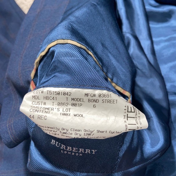 Burberry London T Model Bond Street Blazer Size 44 - Picture 8 of 9